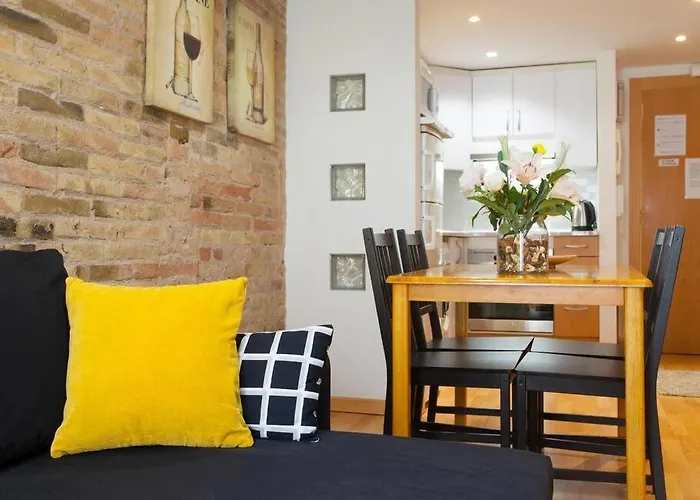 Parallel - Family Flat 2